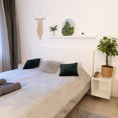 Visaginas Flat White Apartment Exterior photo